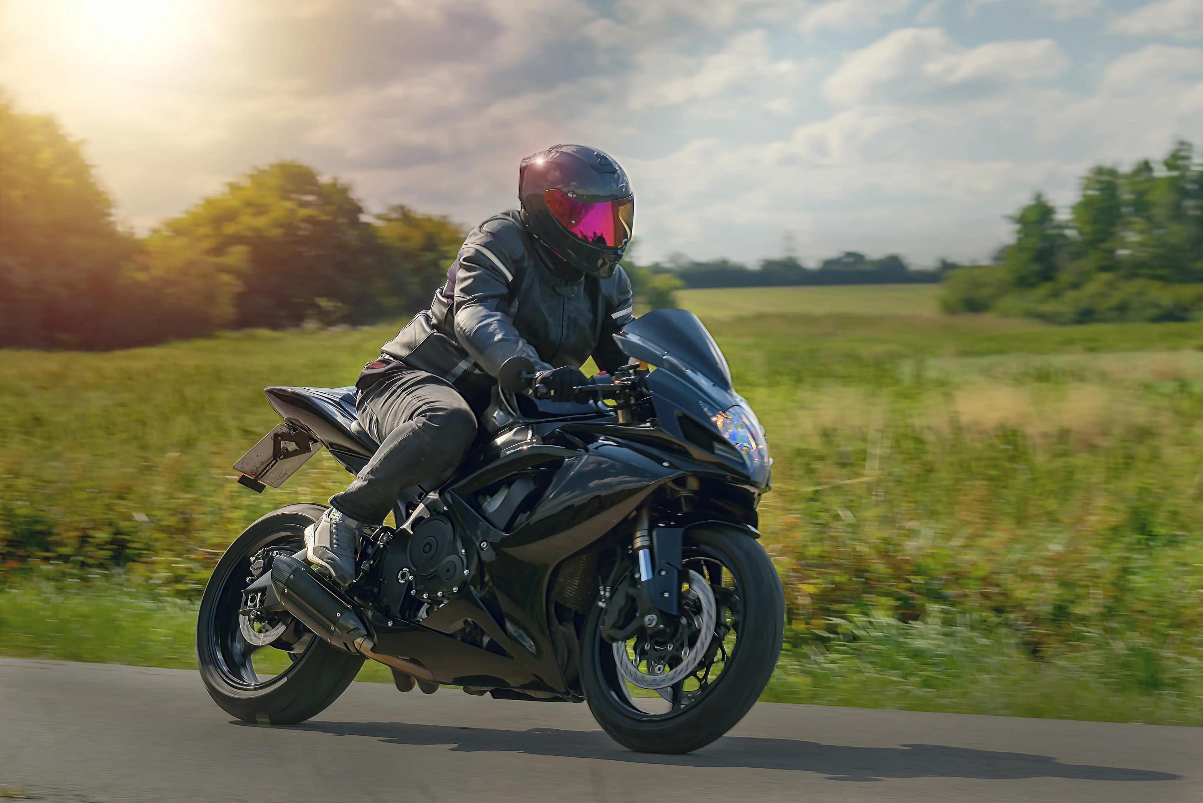 AutoMotoPlus - Combien coûte l'assurance moto pour un nouveau conducteur ? AutoMotoPlus - Combien coûte l'assurance moto pour un nouveau conducteur ?